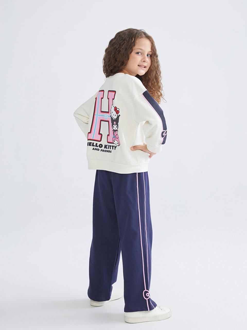 Hello Kitty Takım